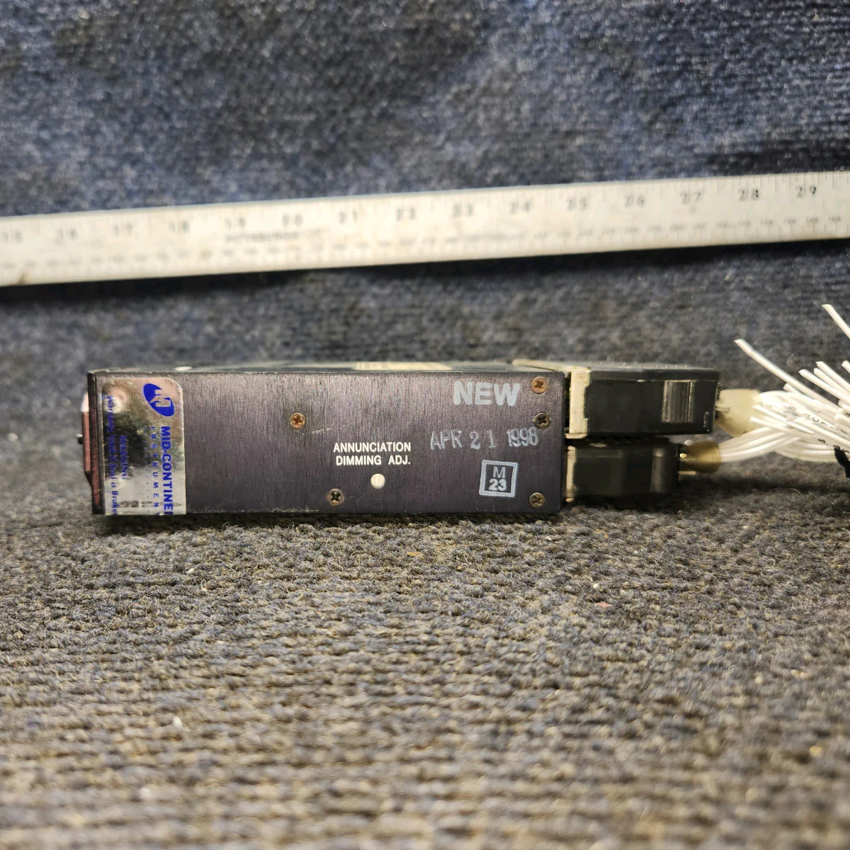 MD41-724 | Mid-Continent | Beechcraft 35-33 | GPS Annunciation Control Unit
