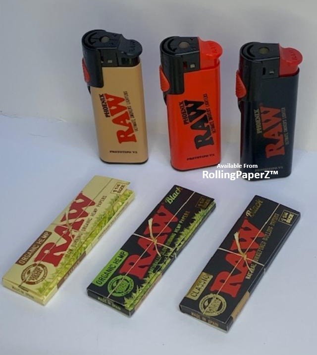 RAW Black Organic Hemp & Black Classic 1 1/4 Rolling Papers + 3 Phoenix lighters