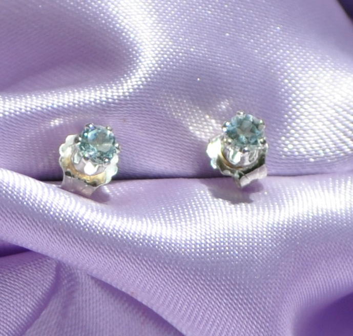3MM  ROUND AQUAMARINE  STUD EARRINGS SET IN .925 STERLING SILVER