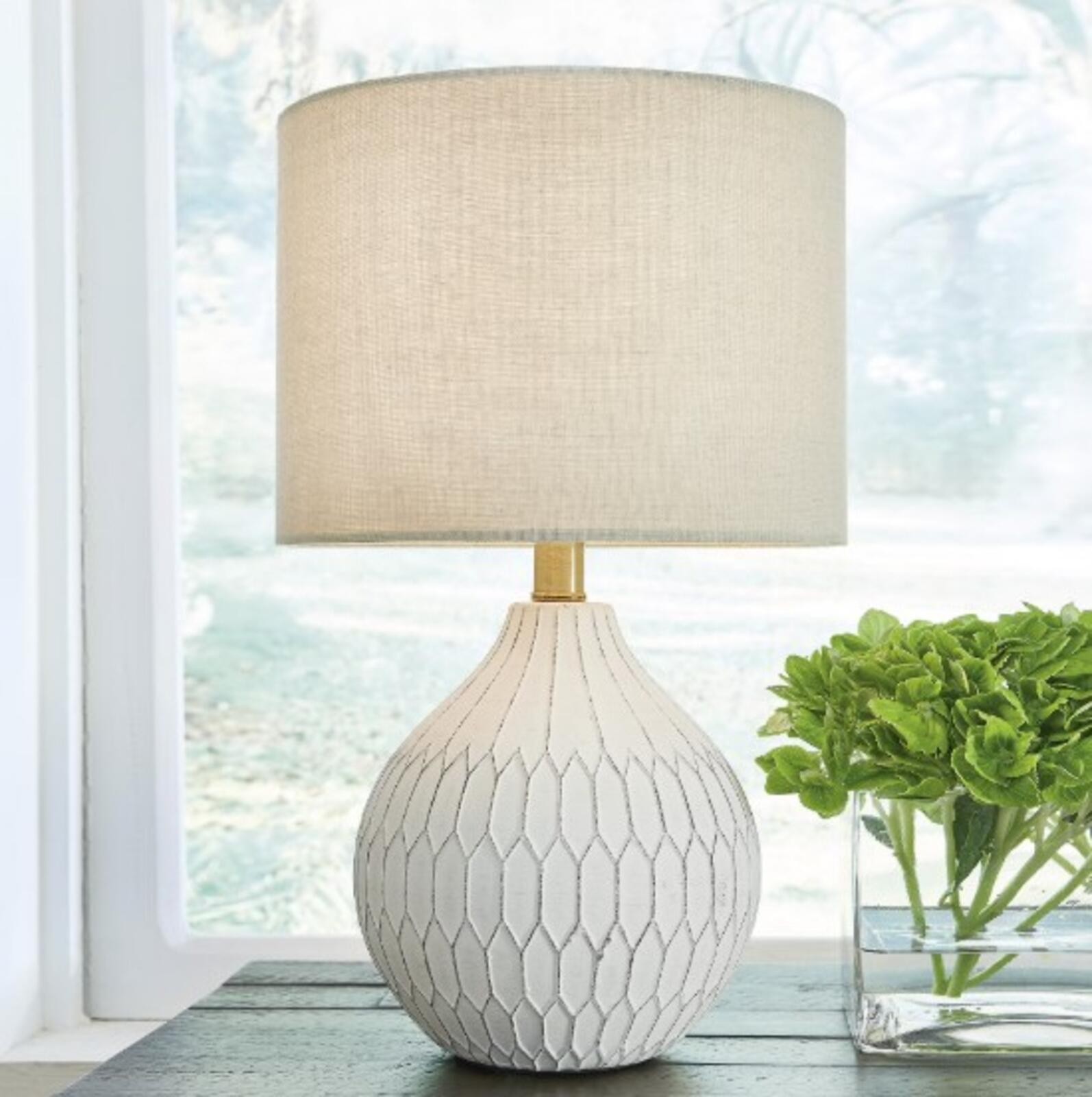 BRAND NEW: Signature Design by Ashley Wardmont Table Lamp-Antique White