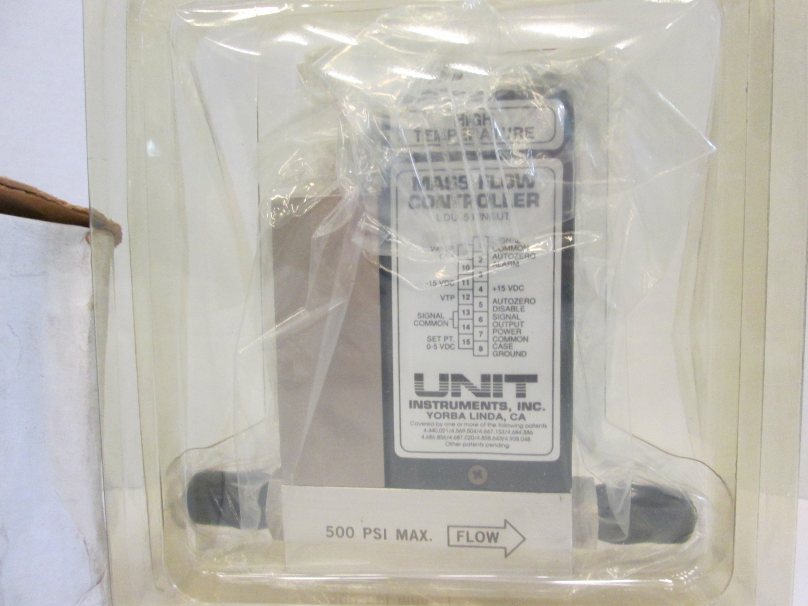 Unit UFC-1400 Mass Flow Controller, HCL, 1 SLM
