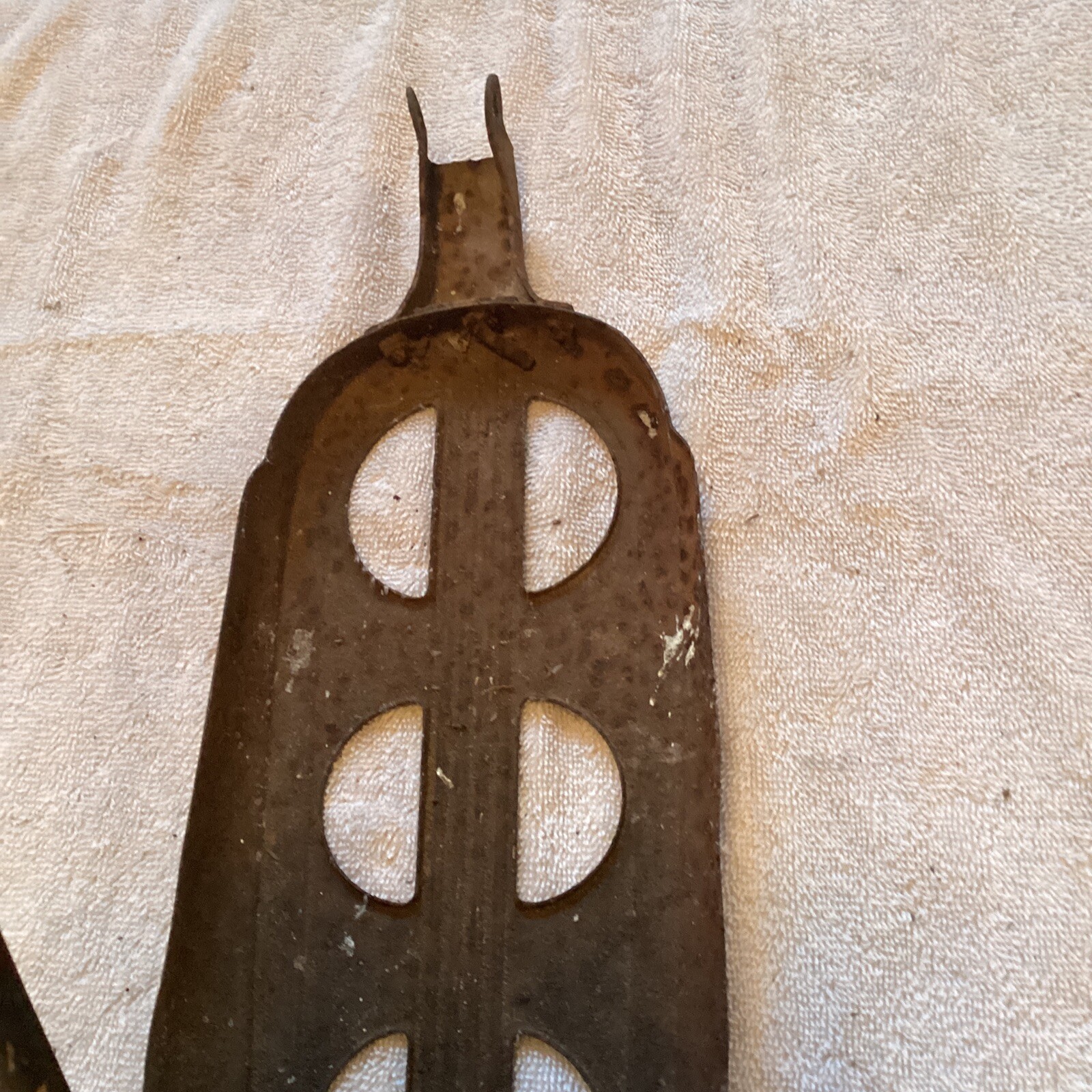 VINTAGE BICYCLE REAR CARRIER RACK 8 HOLE