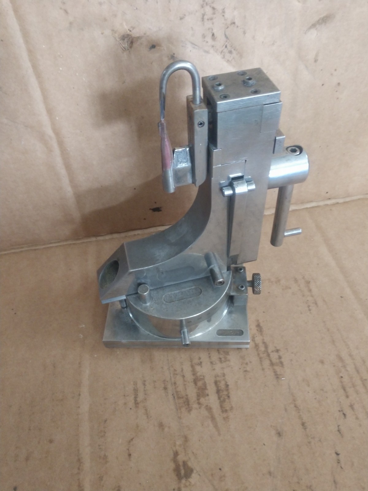 J&S TOOL CO/RADIUS & ANGLE GRINDING WHEEL DRESSER/ MACHINIST/DIE MAKER/PRECISION