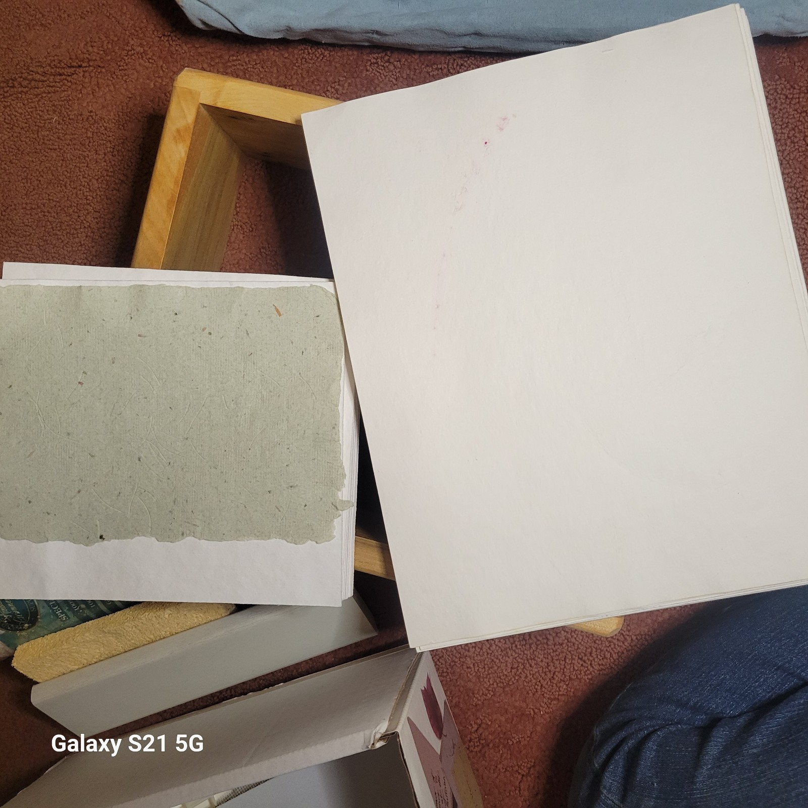 Arnold Grummer's Papermill Pro Envelope & Stationery Paper Making Kit Open Box