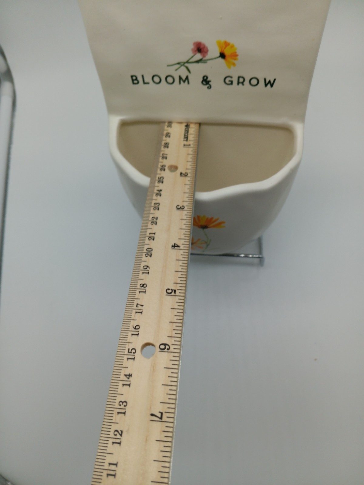Bloom And Grow Ceramic Wall Pocket "218212"