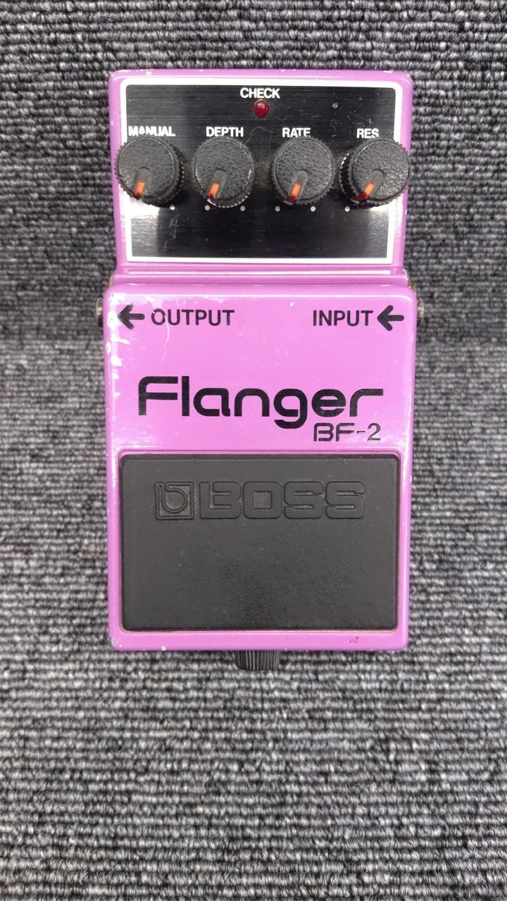 BOSS BF-2 Distortion Pedal