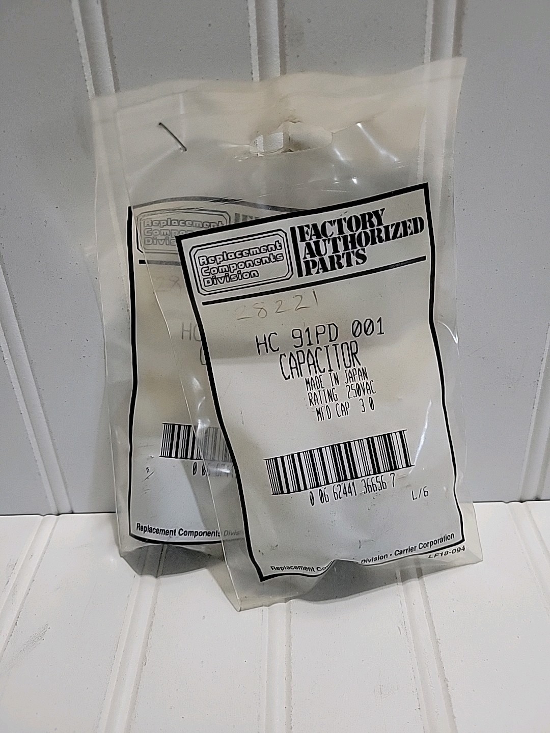 Factory Authorized Parts HC91PD001 Capacitor 250 Volt 3 MFD Lot Of 2