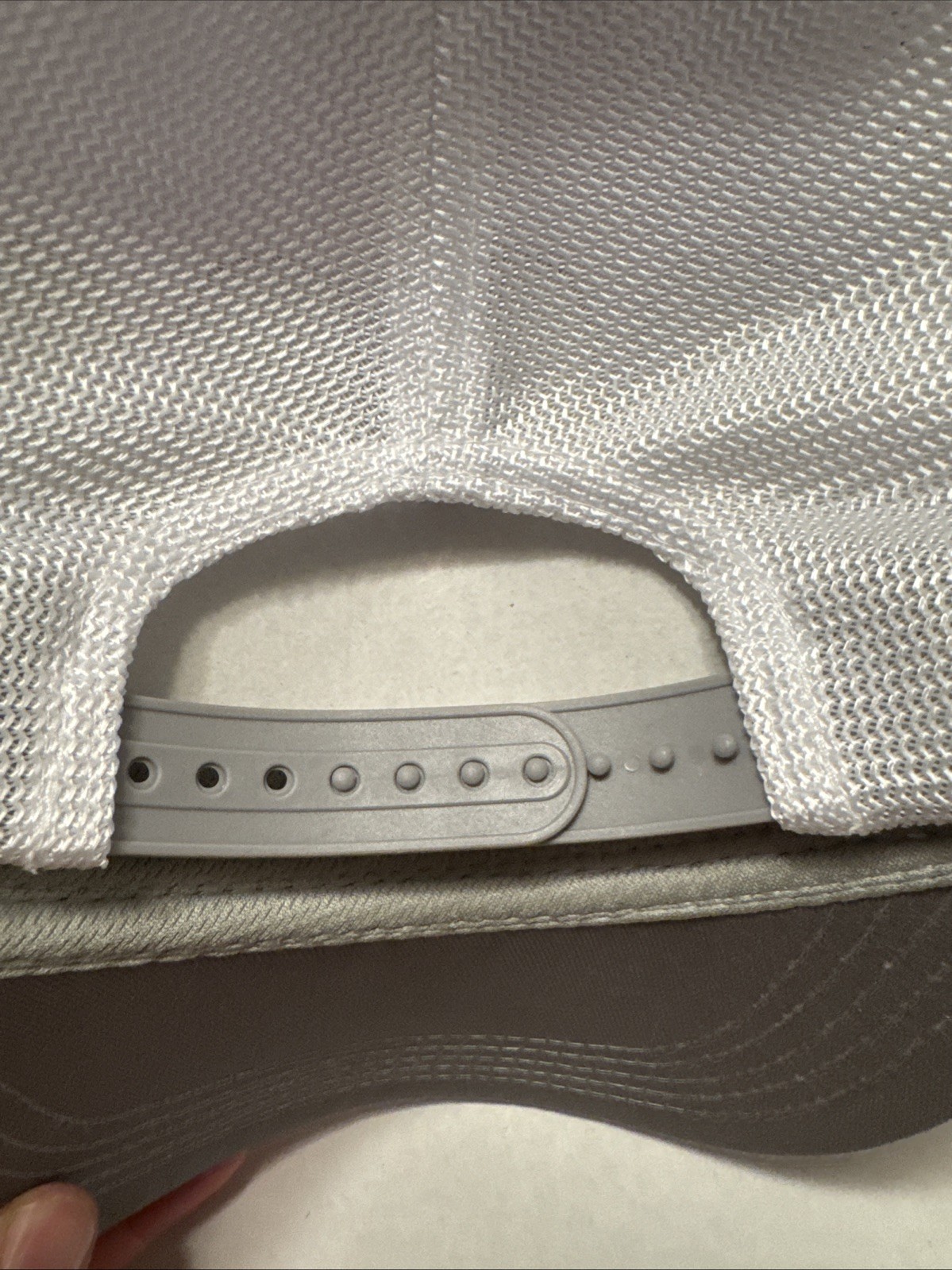 Vrst Golf Hat NWT SnapBack White