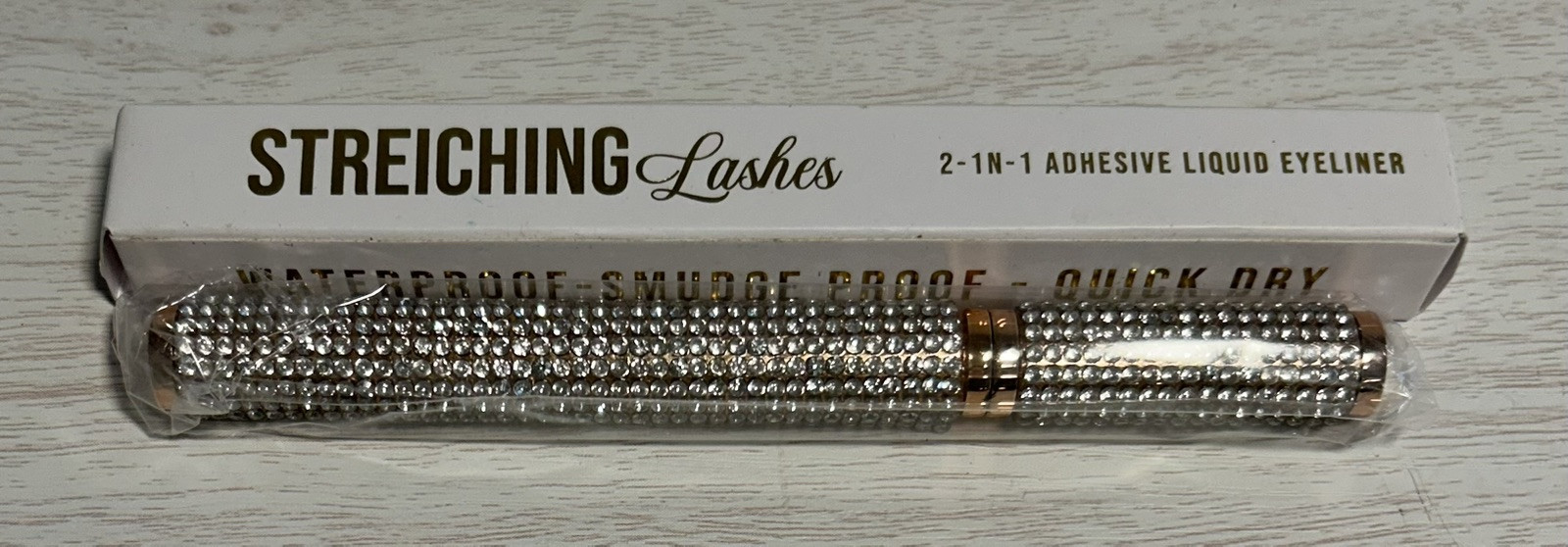 Streiching Lashes 2-in-1 Adhesive Liquid Eyeliner Black, NIB