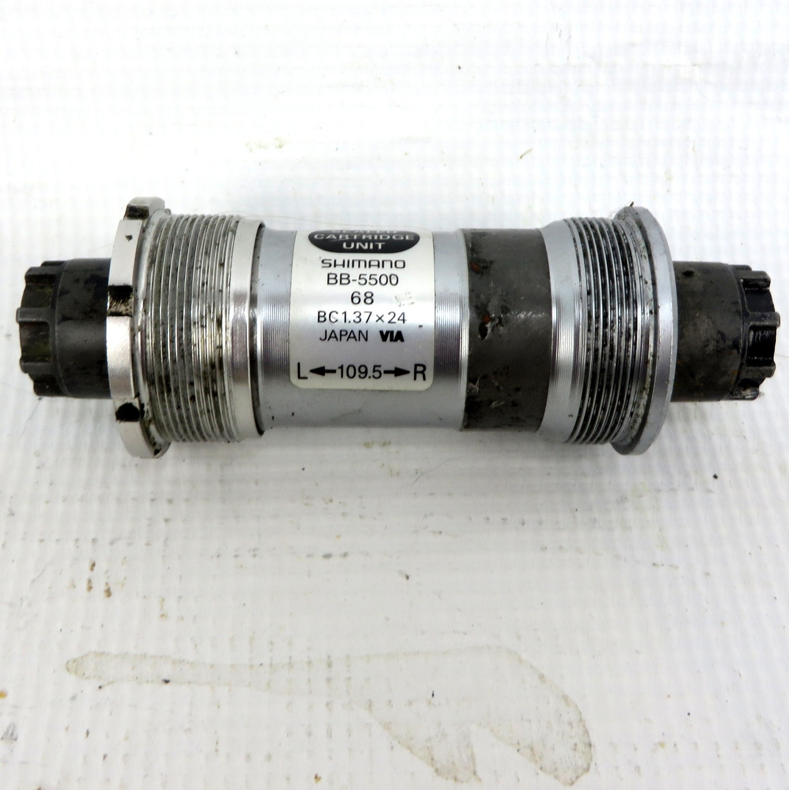 SHIMANO BOTTOM BRACKET BB-5500 68mm 109.5mm 250g Sealed Octalink