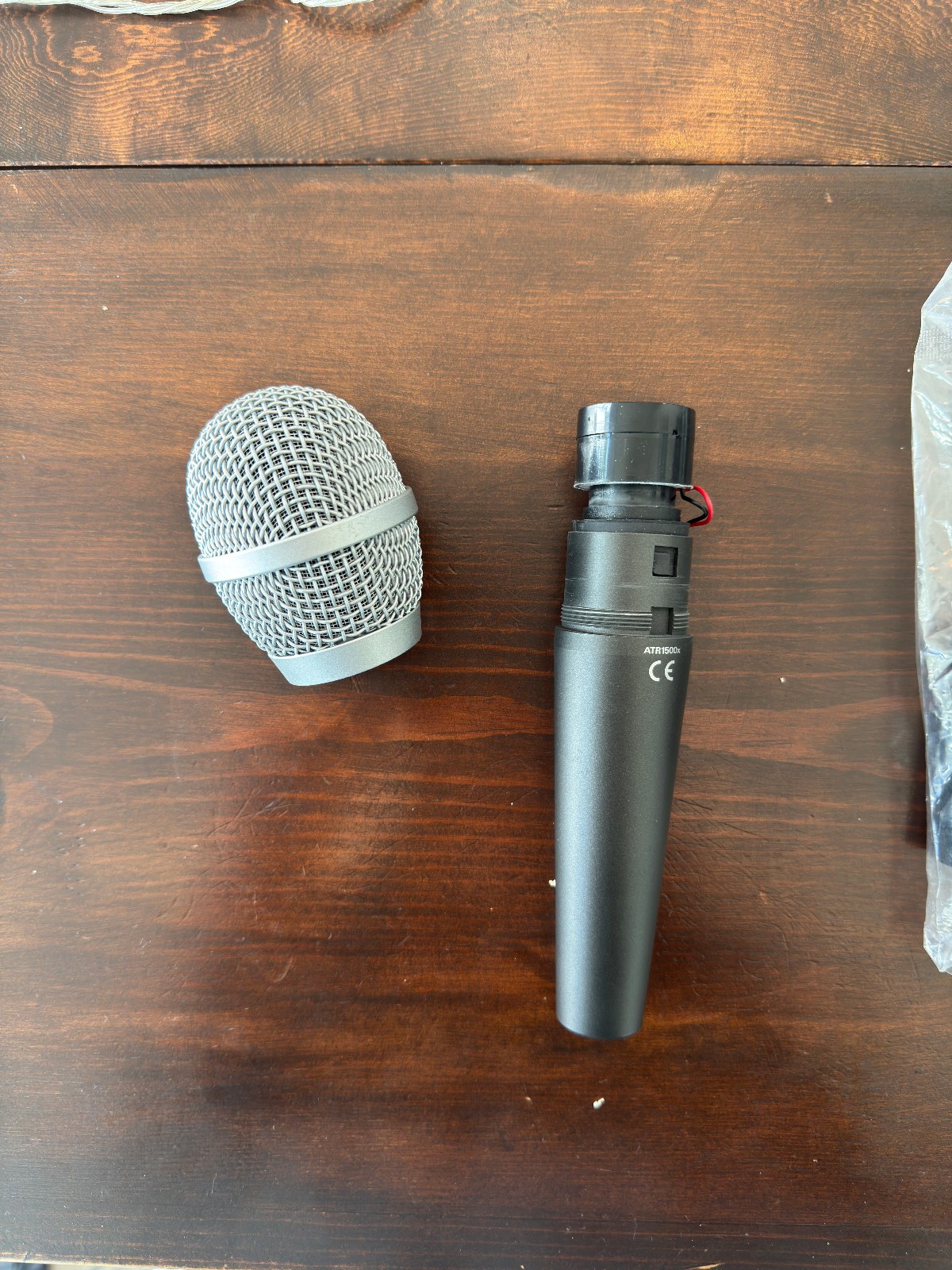 Audio-Technica ATR1500x XLR Microphone + 2m XLR Cable