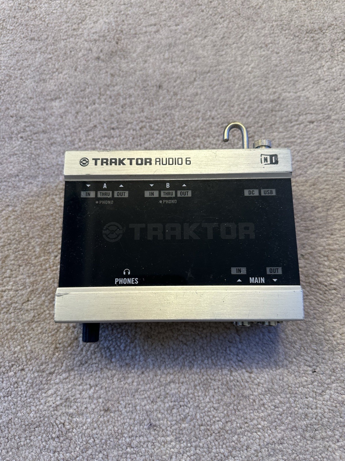 Native Instruments Traktor Audio 6 USB DJ Audio Interface DVS Tested Sound Card
