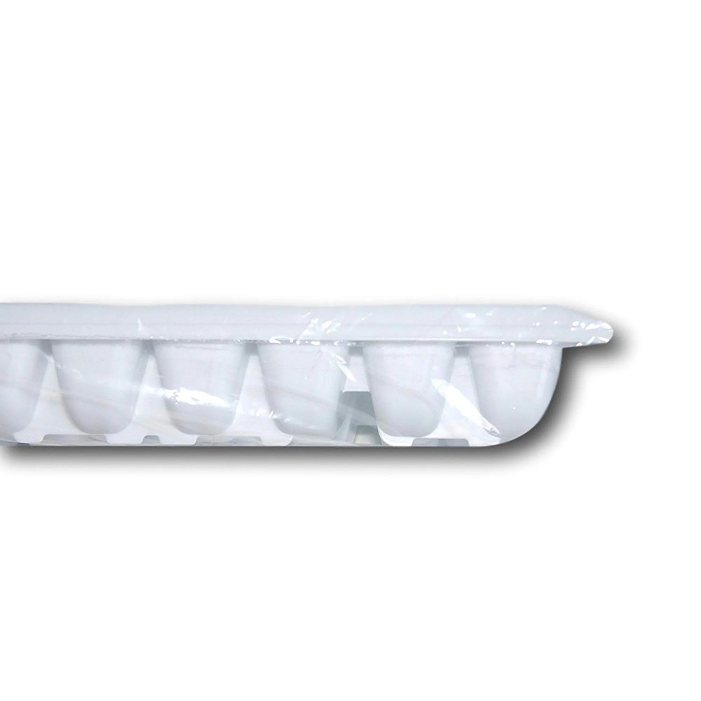 Quick Release Ice Cube Tray Plastic White Rectangular 4-Pack