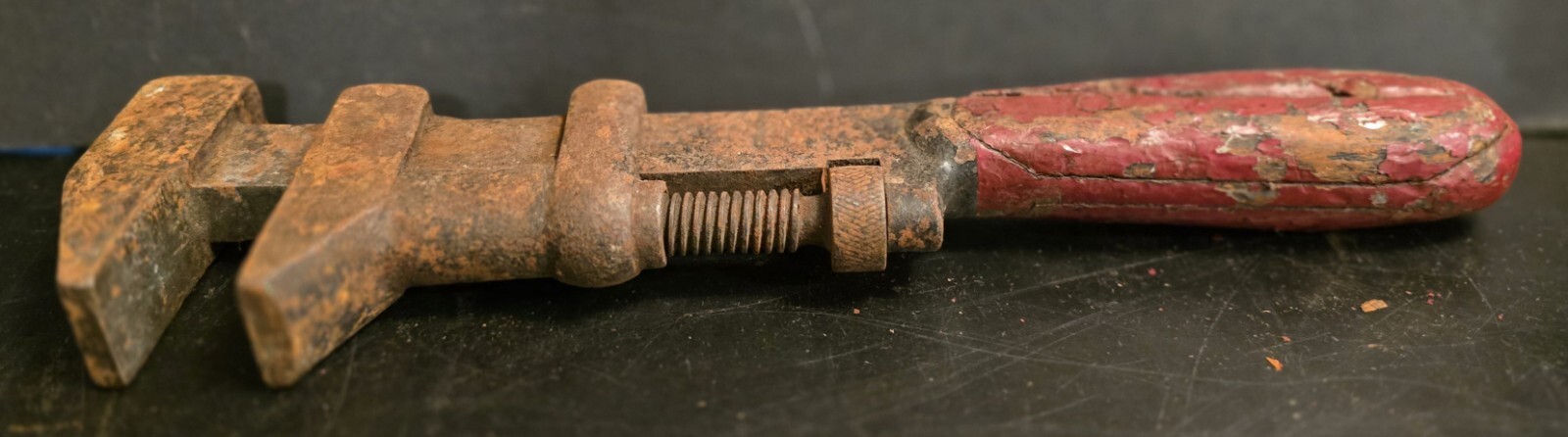 Vintage Antique Wood Handle Unmarked 12" Wrench Adjustable Working Condition