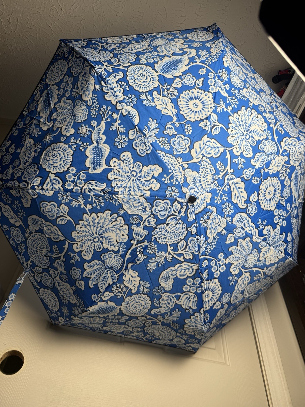 Vera Bradley Blue Lagoon Automatic Umbrella NWT RETIRED Rare 💙