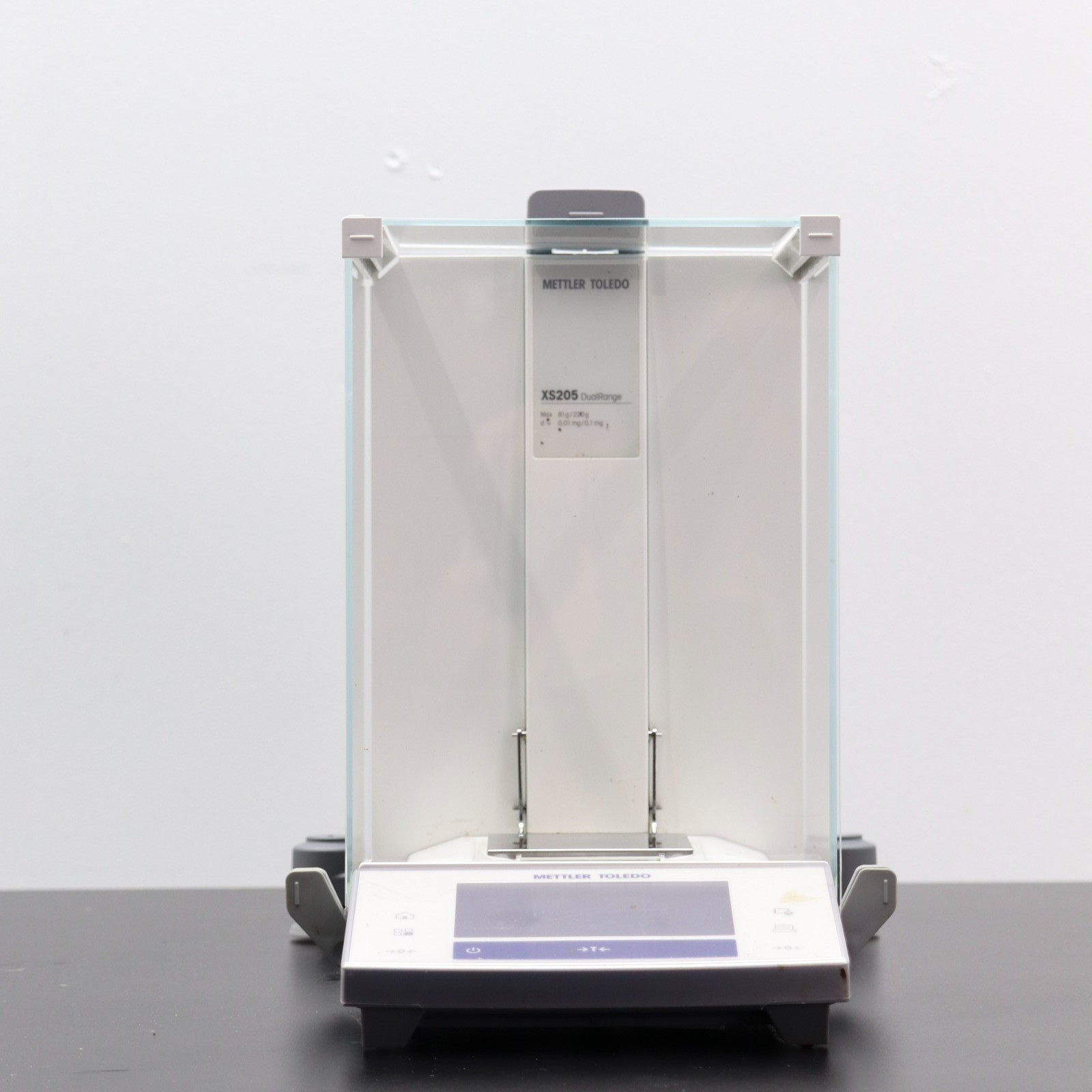 Mettler Toledo XS205DU Analytical Balance