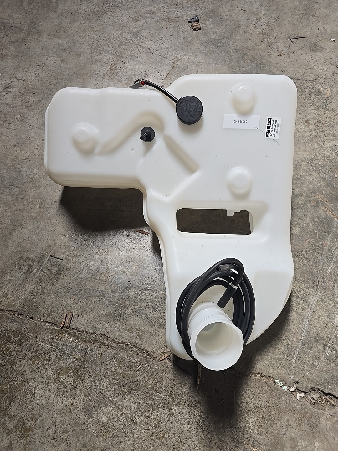 Husqvarna OEM 4 Gallon Fuel Gas Tank 590599402 - Loc - AD