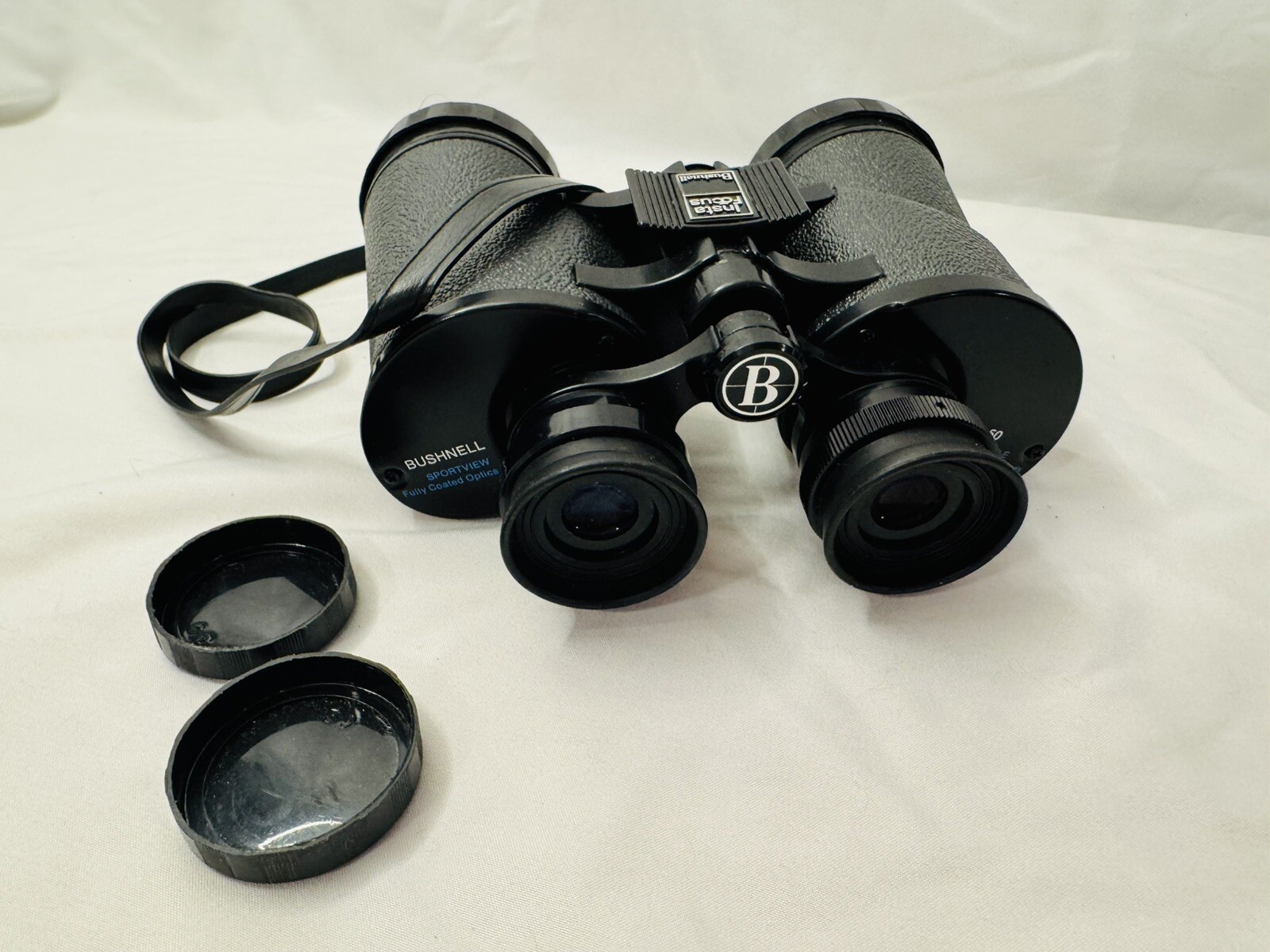 Old Vtg Bushnell InstaFocus 10x50 Wide Angle Binoculars With Strap & Case