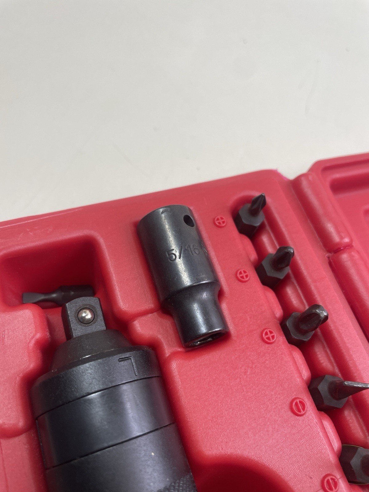 Mac Tools SID13BA 13-Piece 3/8" Drive Impact Driver Kit