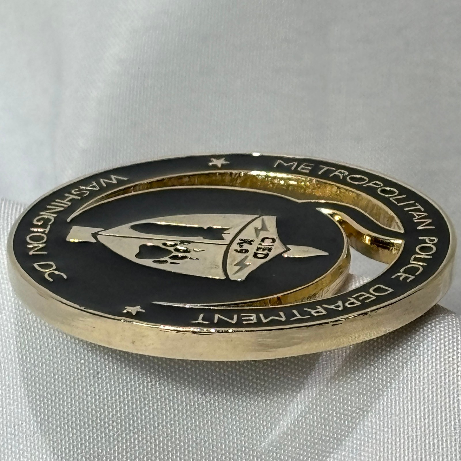Metropolitan Police Department Washington D.C. Challenge Coin K-9 Medal