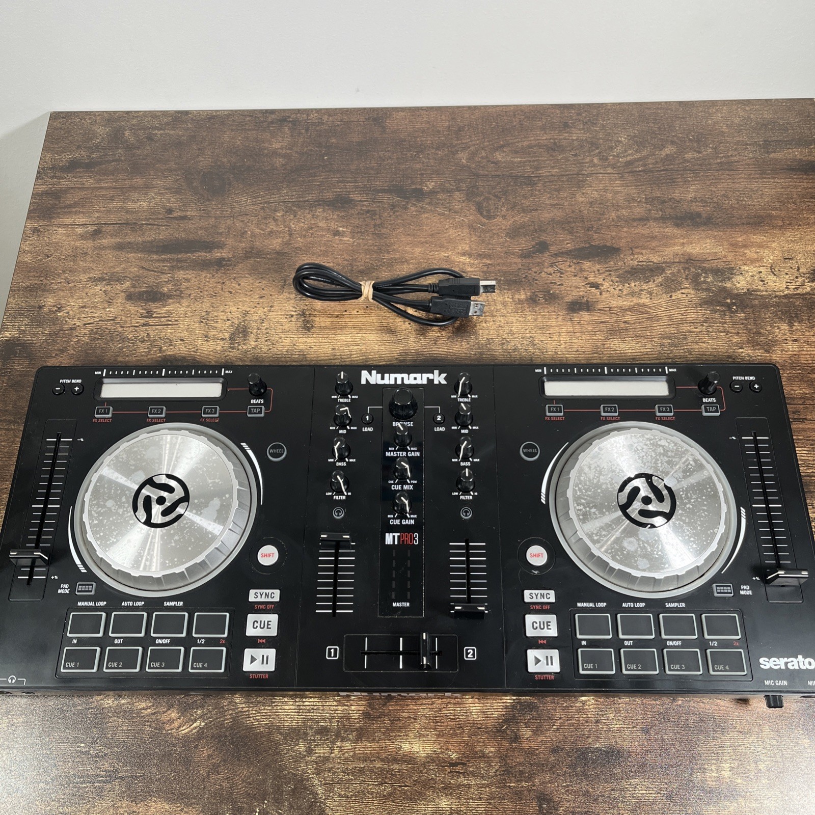 Numark Mixtrack Pro 3 MT Pro 3 Serato DJ Controller Tested Working