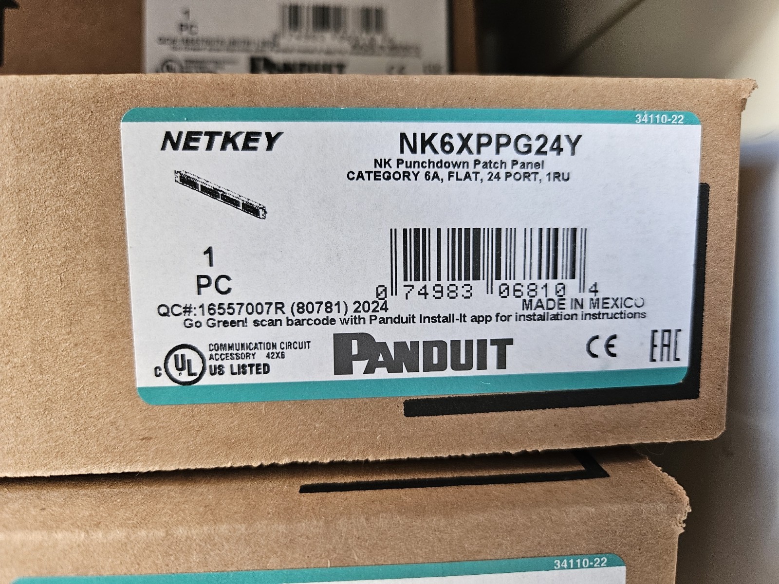 Panduit NK6XPPG24Y NetKey 24-Port Cat6a Punchdown  Patch Panel NEW