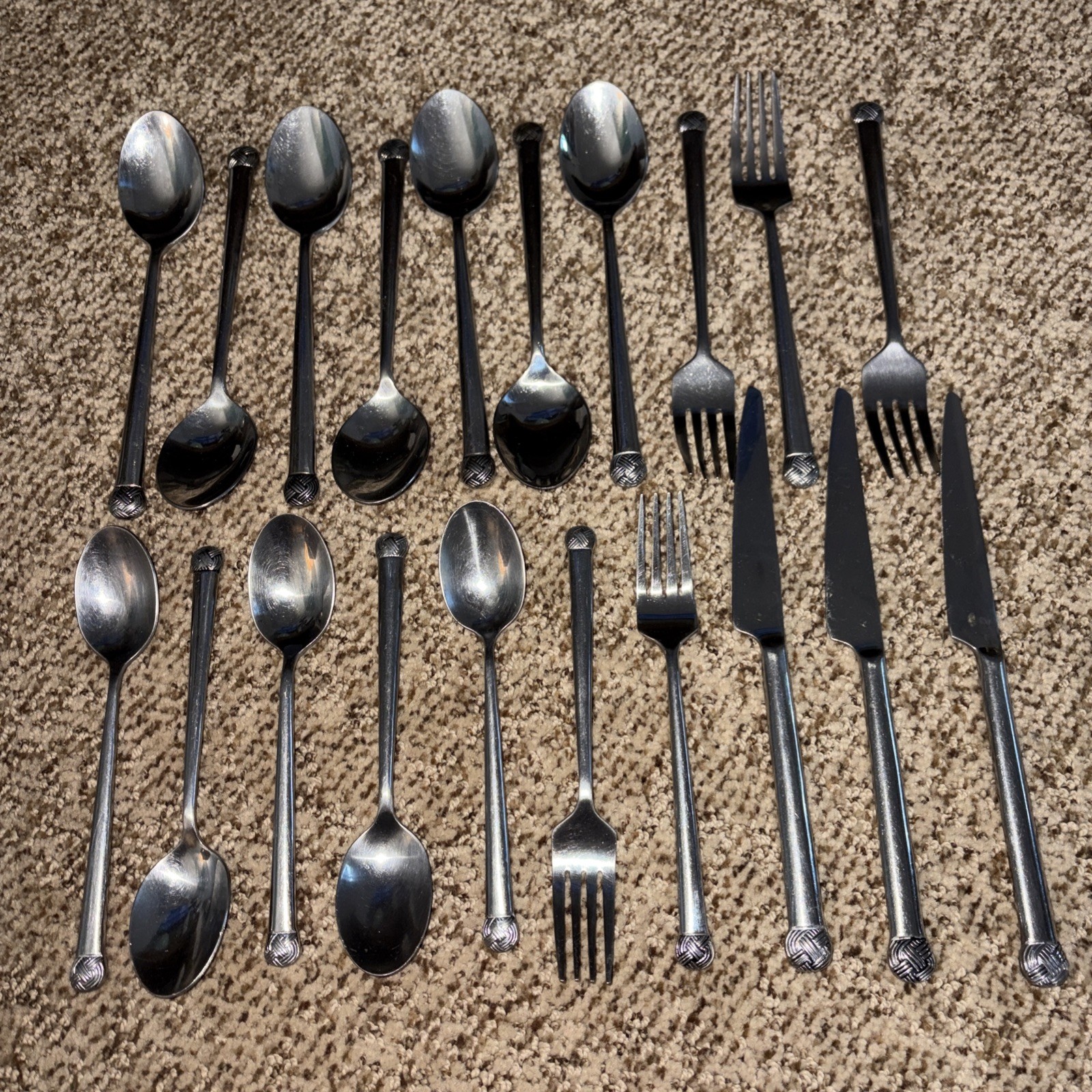 Set Of 20 Hampton Silversmiths Crossland Dinner Forks Stainless Steel Flatware