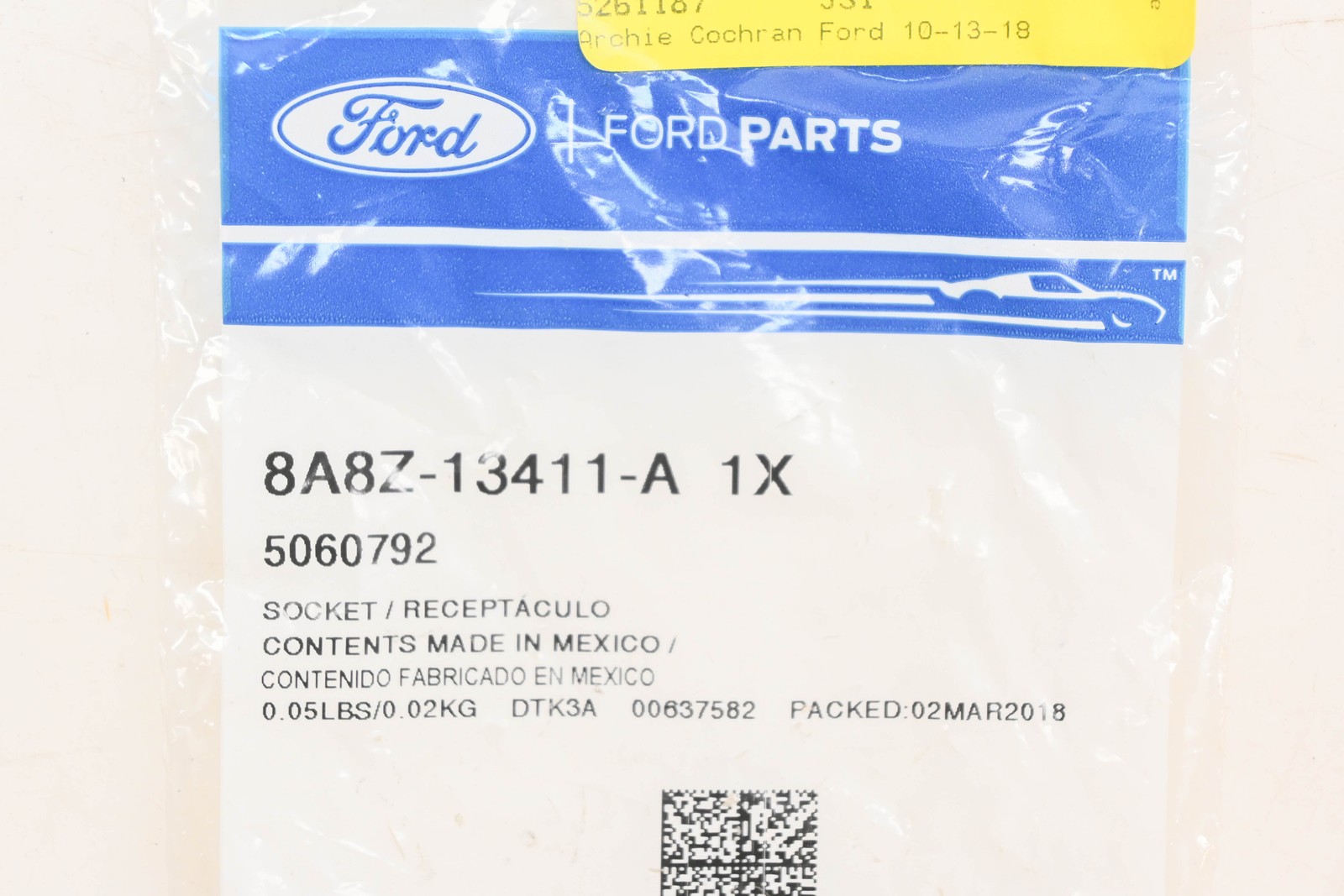 New OEM Ford 8A8Z-13411-A Bulb Socket NOS