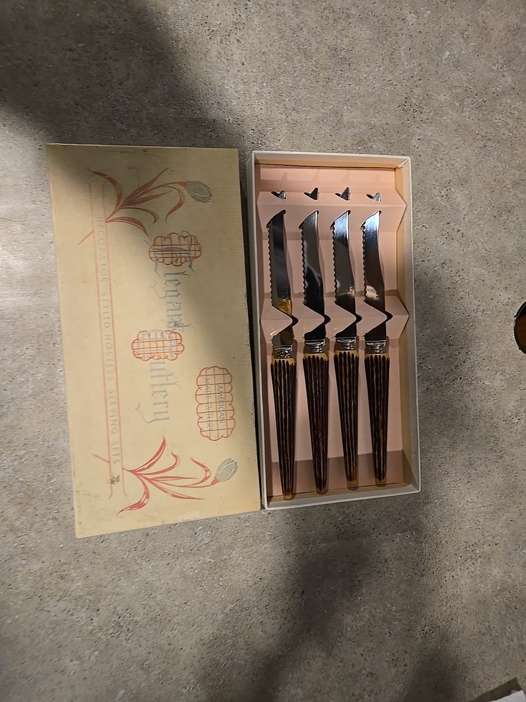 Vintage Usa Made Steak Knives