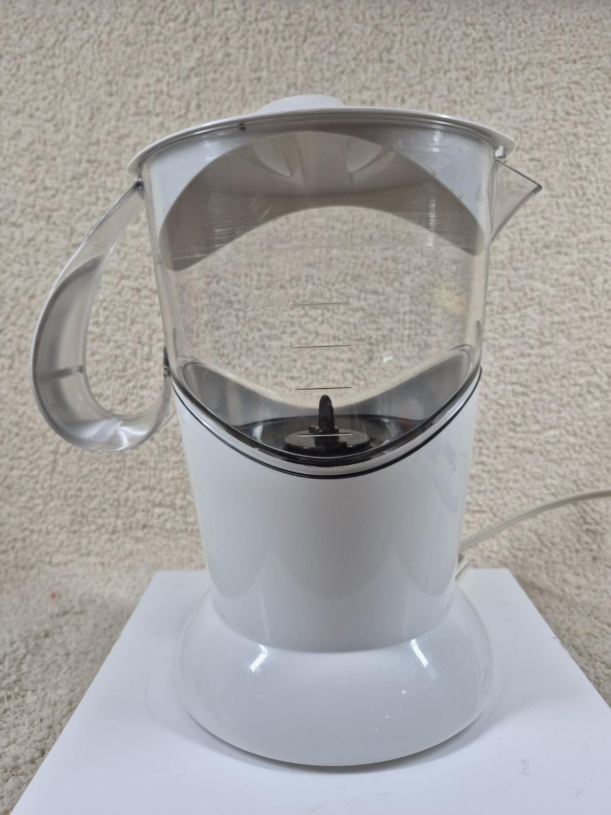 Mr. Coffee HC4 Cocomotion Hot Chocolate Maker Fully Automatic | 4-Cup Capacity