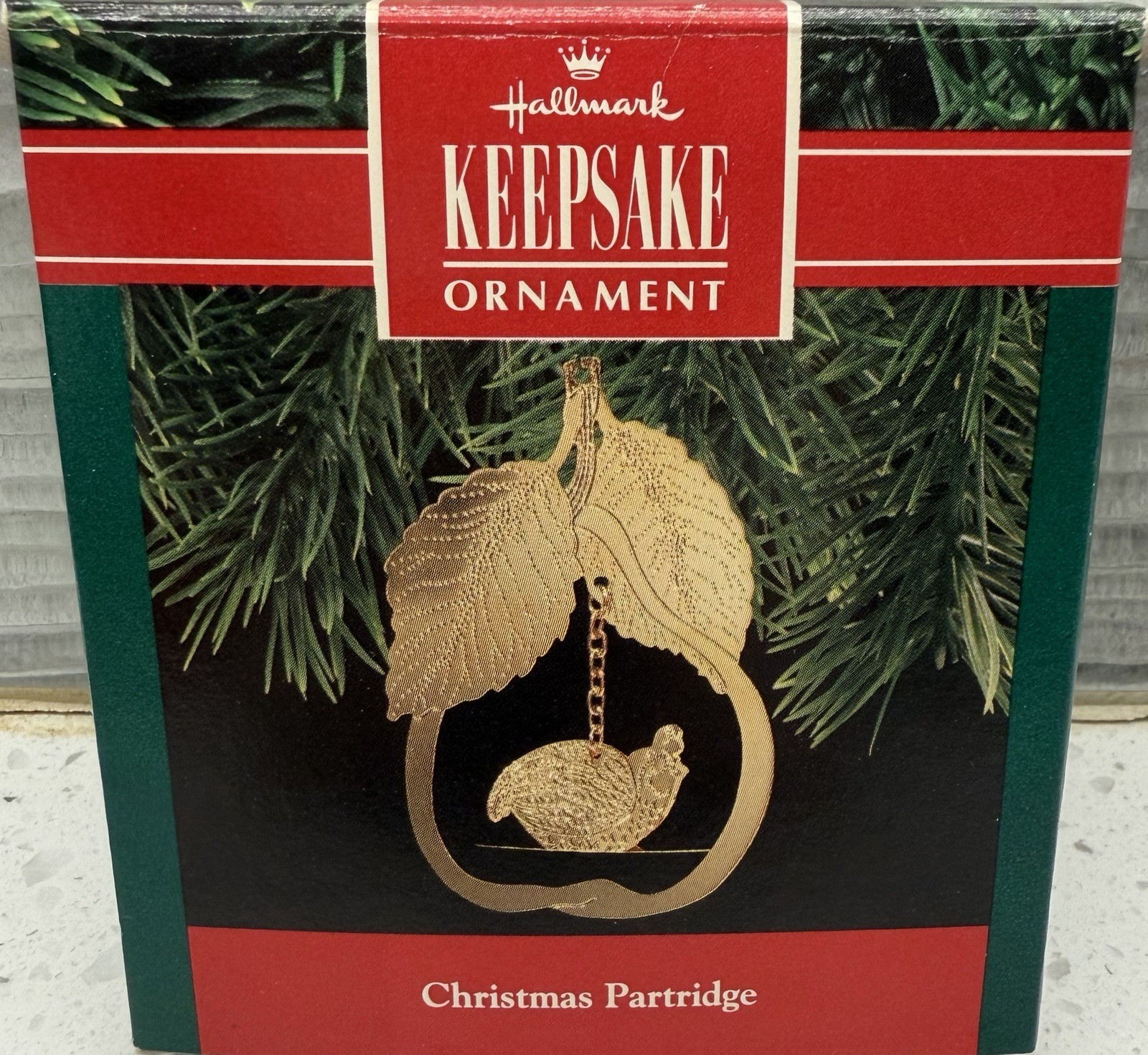 Hallmark Keepsake Ornament- Merry Chime 1998