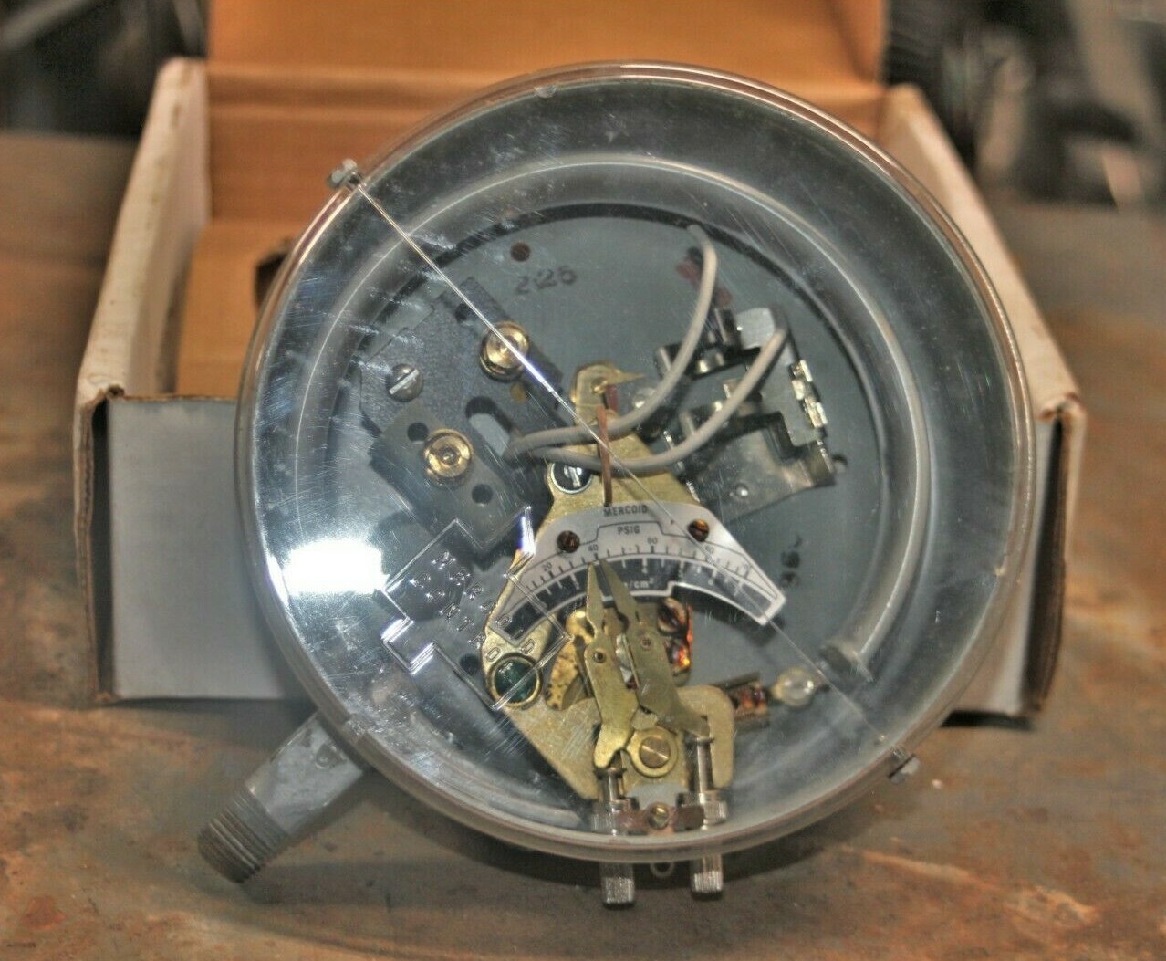 Mercoid Controls Control Switch DA-531-2-6