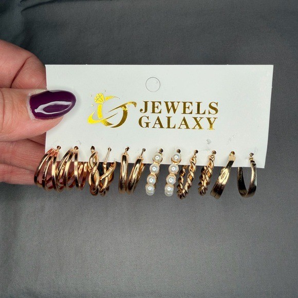 Galaxy By Harvic Gold and Pearl Earring Set