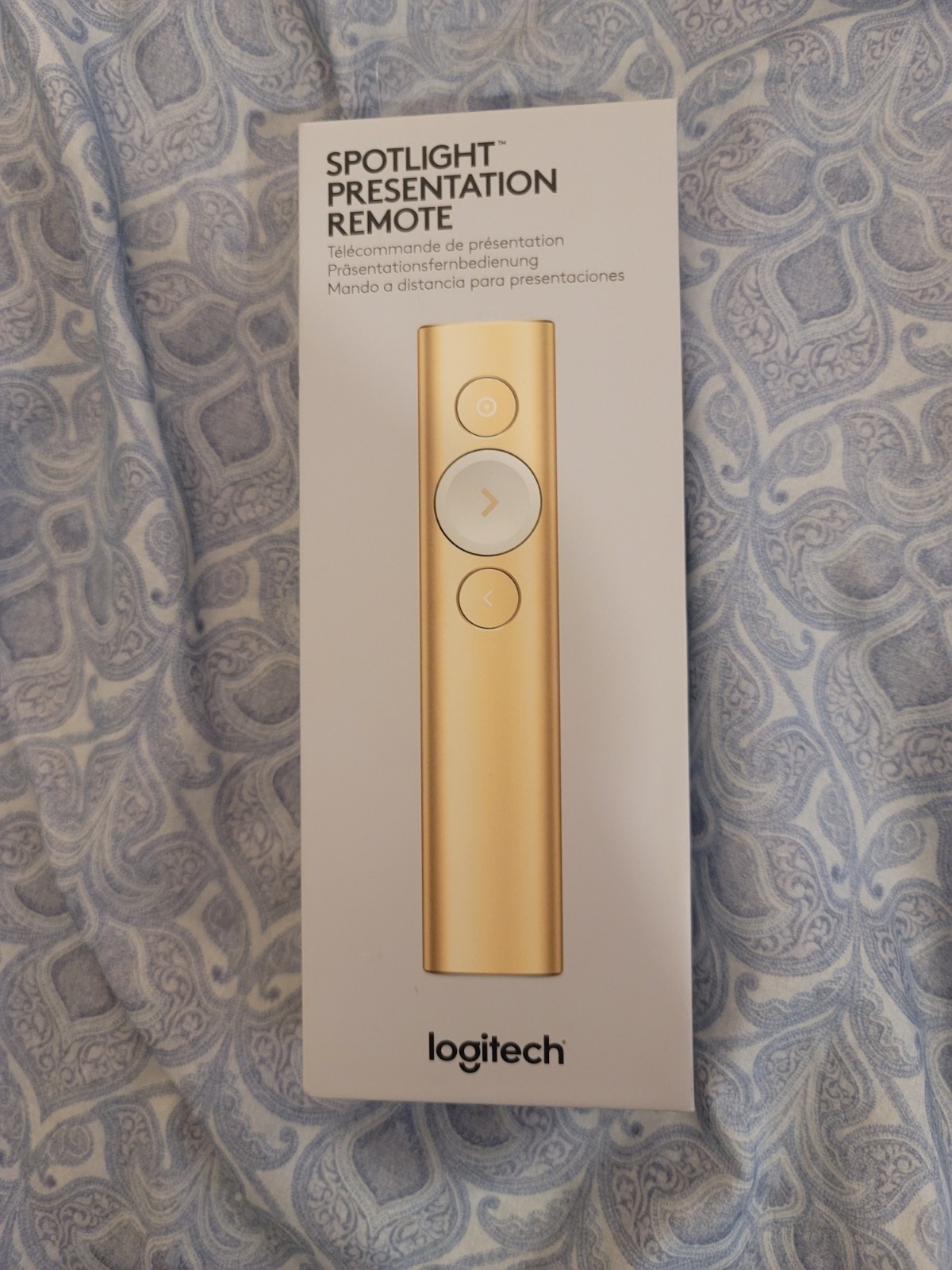 Logitech Spotlight Wireless Presentation Remote Gold (910-004860)