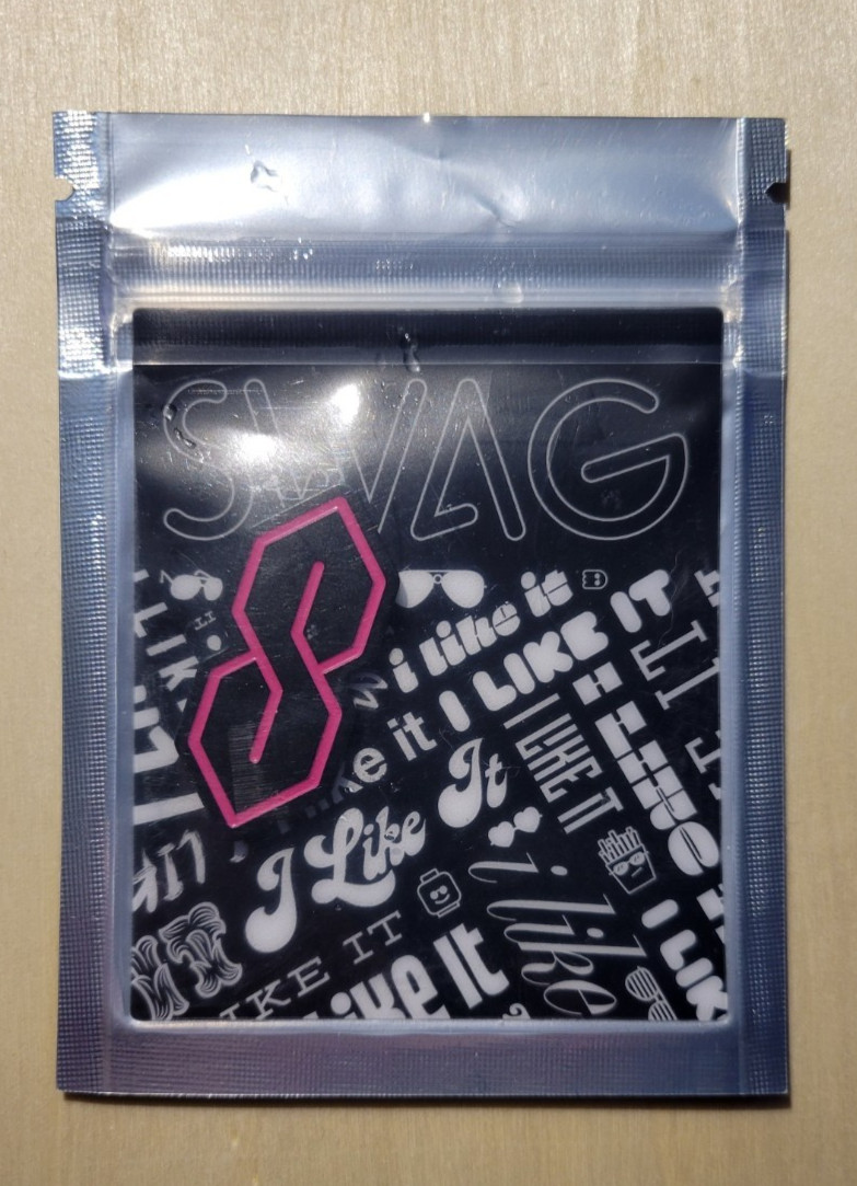 NEW ~ SWAG Golf ~ Cool S ~ Ball Marker ~ Pink ~ Sold Out