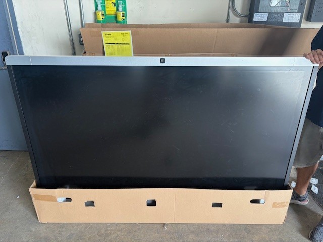 Newline 75" Touch Screen Display Unified Collaboration System TRUTOUCH X8