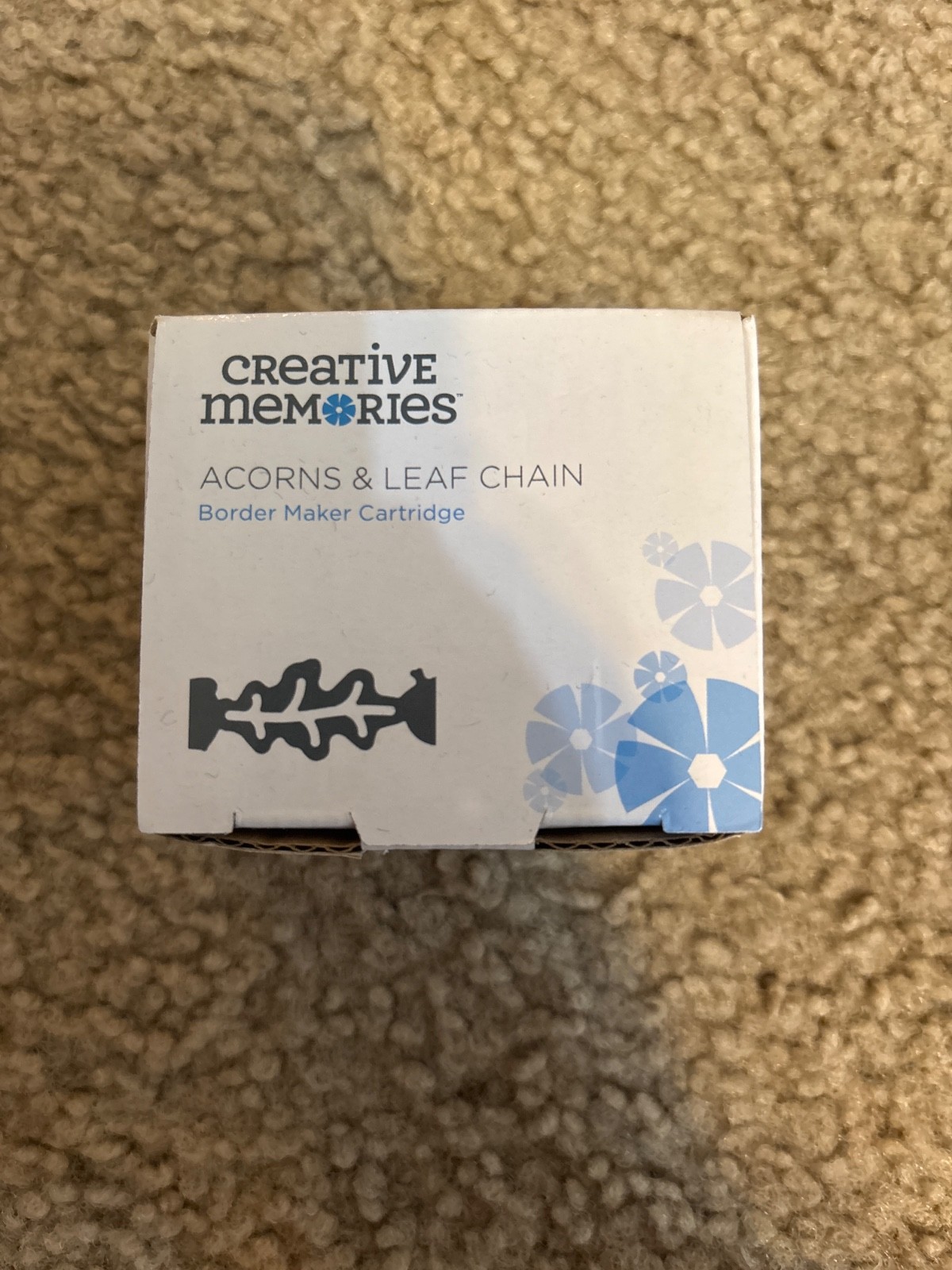 Creative Memories Acorns & Leaf Chain Border Maker Cartridge for the BMC System