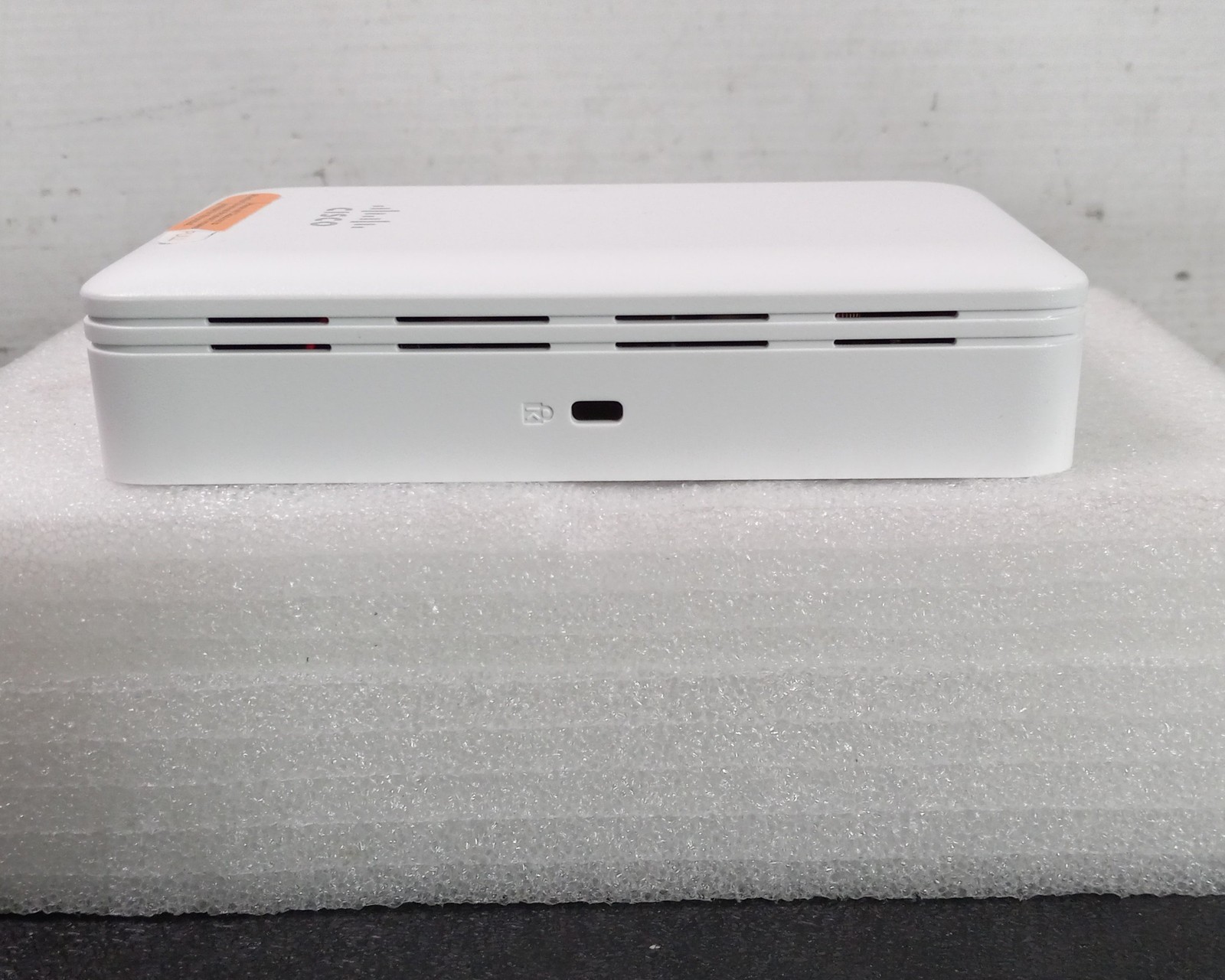 Cisco CBW145AC-B Business 145AC Wi-Fi Access Point