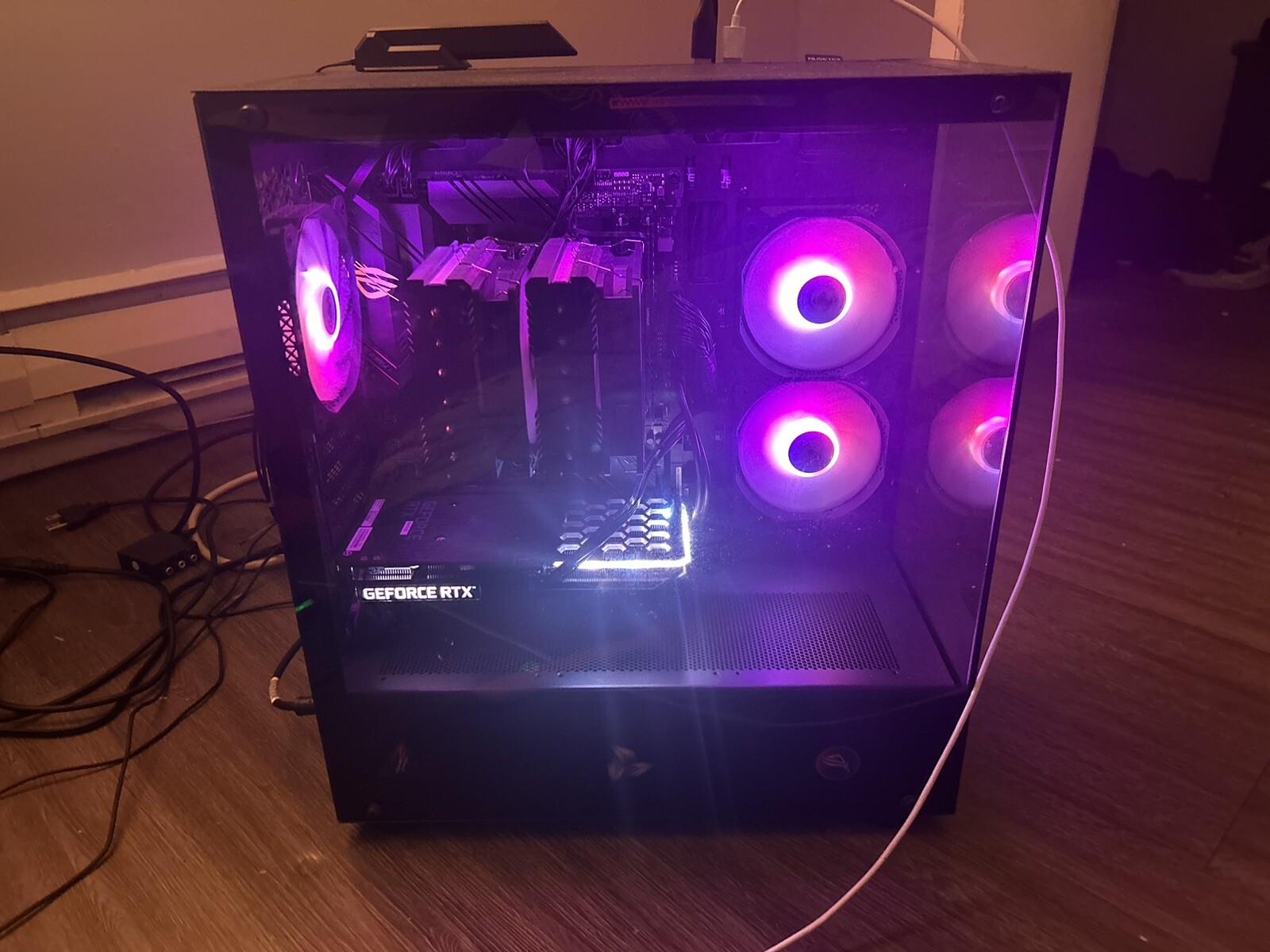 gaming pc desktop computer￼