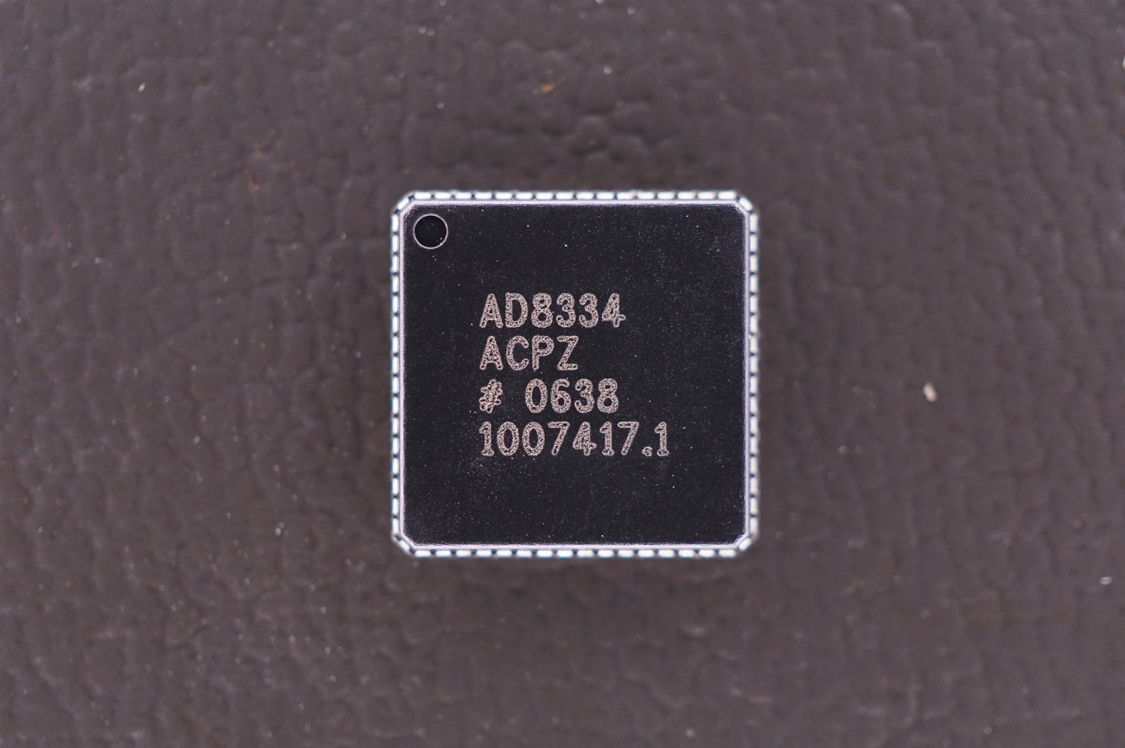 AD8334ACPZ Analog Devices Variable Gain Quad Amplifier VGA 64 Pin LFCSP-VQ