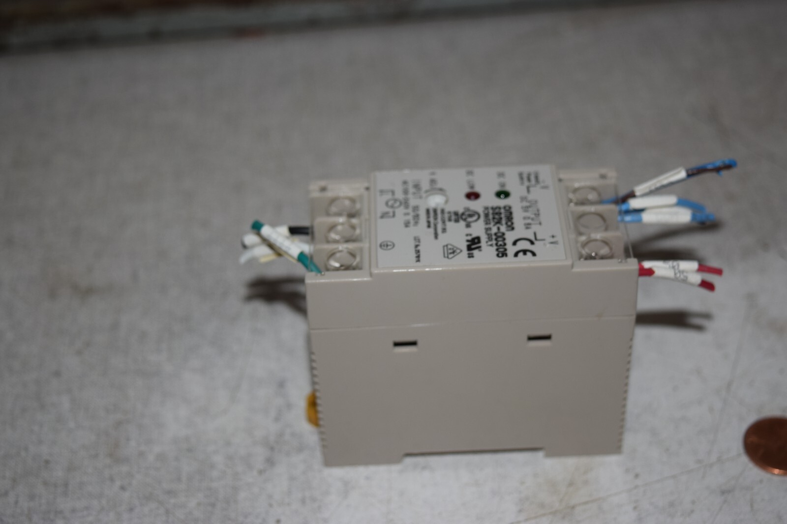 Omron S82K-00305 Power Supply