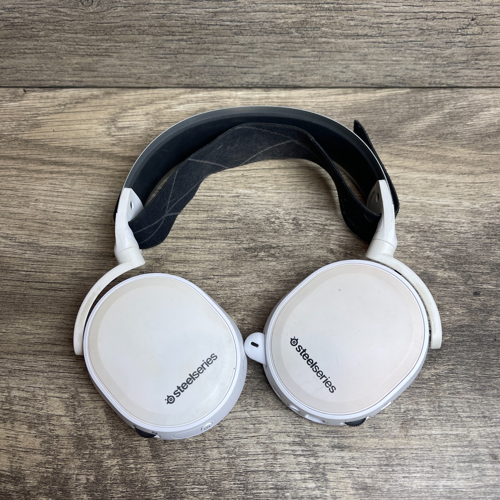 SteelSeries Arctis 7 HS-00013 White Wireless Lossless Gaming Headset For PS4/PS5