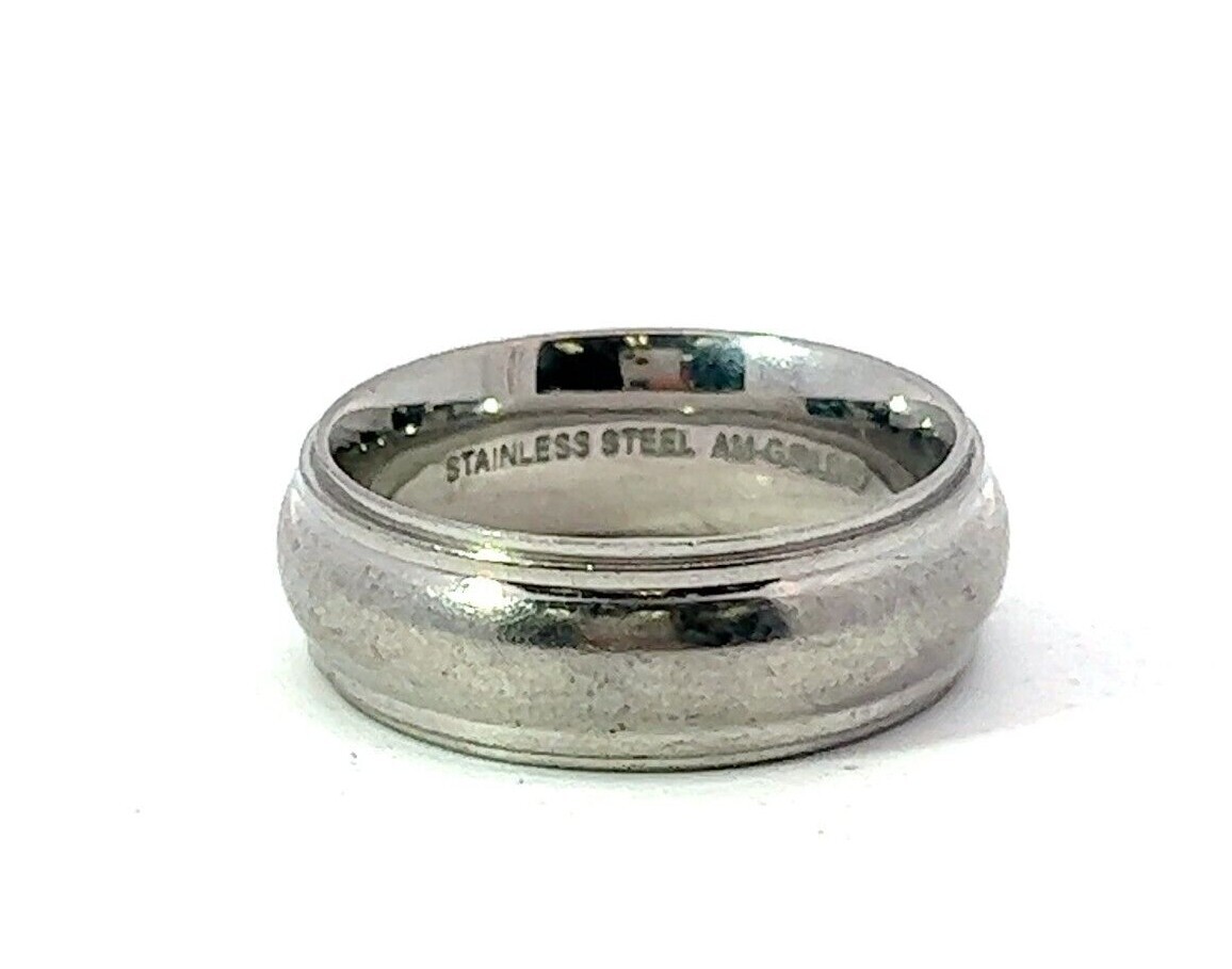 Men's Stainless Steel 7.5mm Domed Step Edge Band Ring