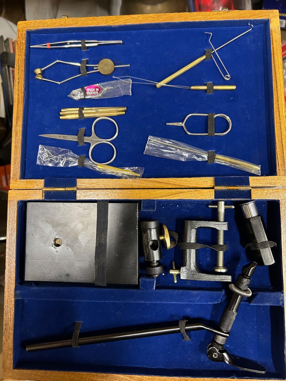 Hareline Dubbin Fly Tying Tool Kit 15 Pieces