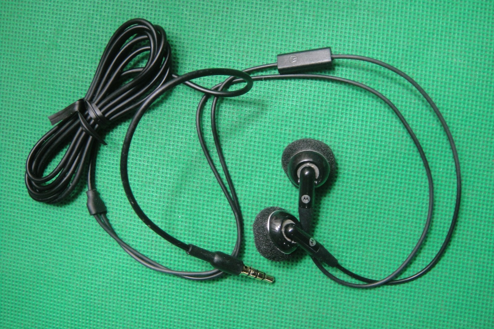 Original Motorola 3.5mm Stereo Headset Earphone Headphone for AT&T Universal New