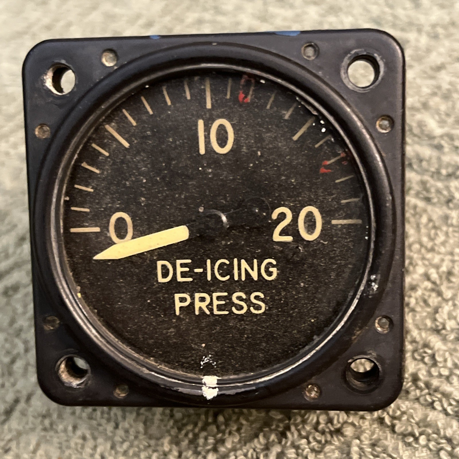 Vintage -De-icing Press US Gauge -Aircraft- Overhauled.    T 219