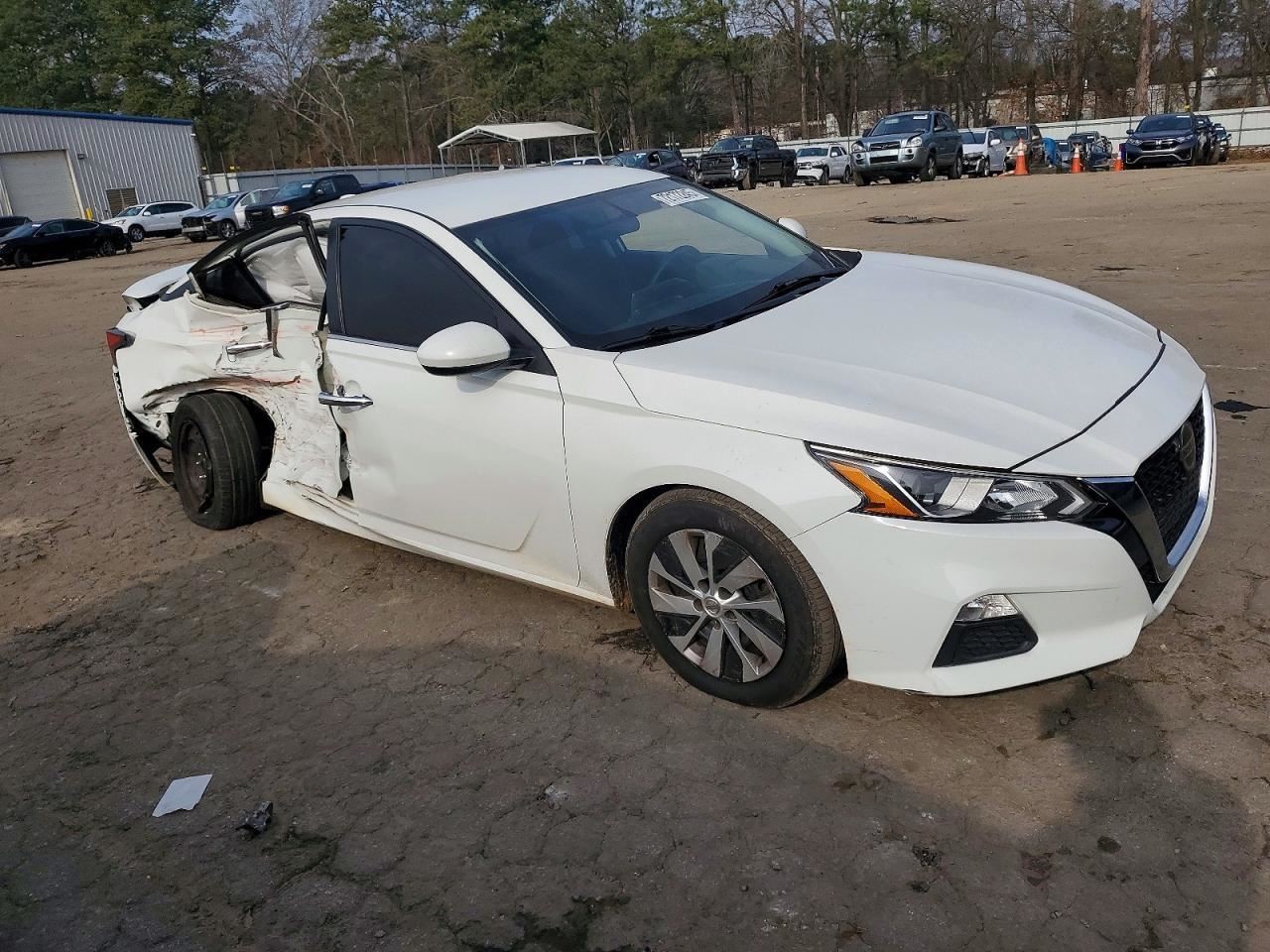 ALTIMA 2019 Glove Box 4958331
