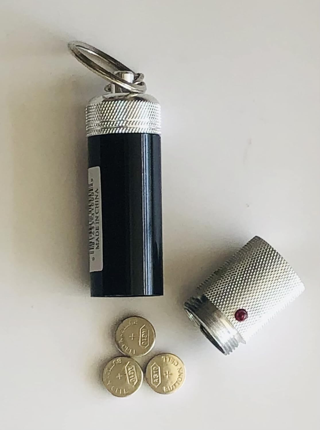 3 Pill Container Led Keychain Aluminum Water Proof,Random Color withOut Battery