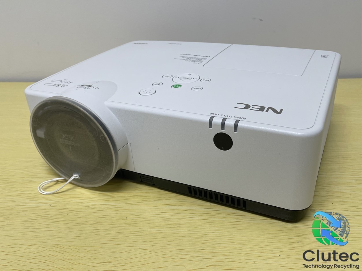 NEC ME403U NP47LP LCD Projector 4000 Lumens – 5783 Lamp Hours NP-ME403U NoRemote