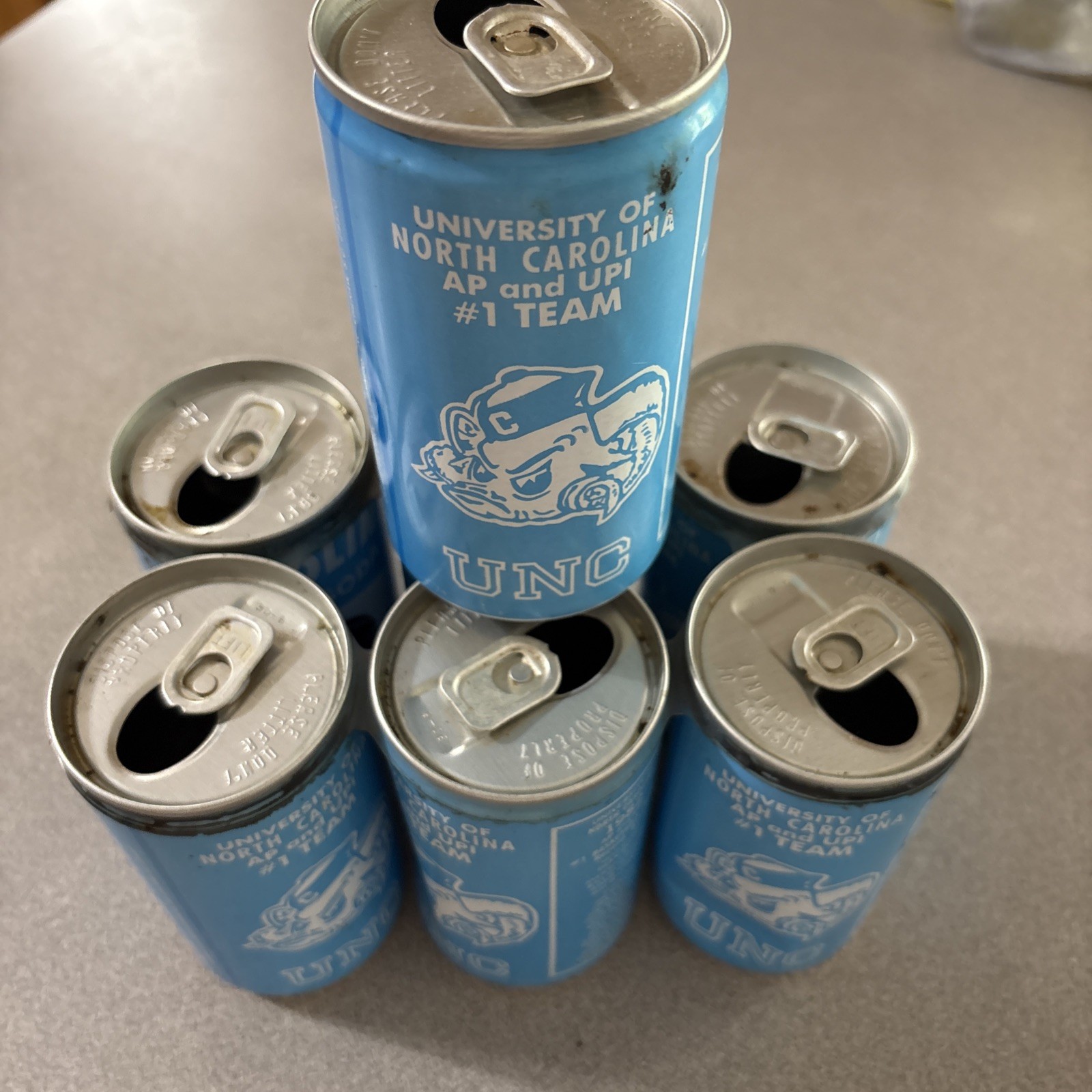 1982 N. Carolina NCAA Champion 6 Pack Blue Soda (Empty)